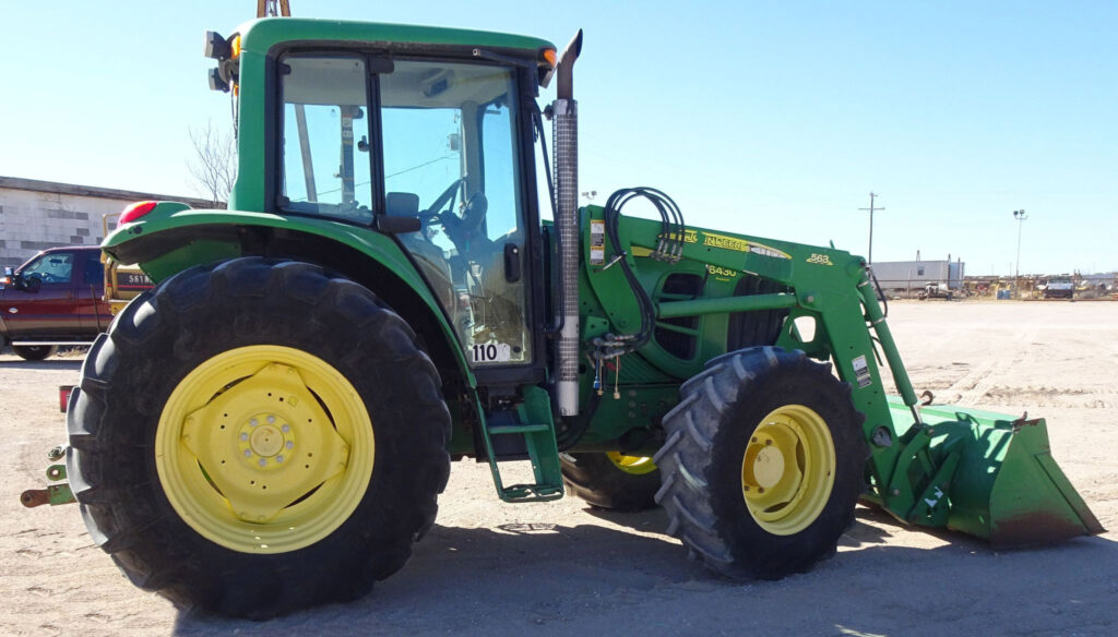 2008 John Deere 6430